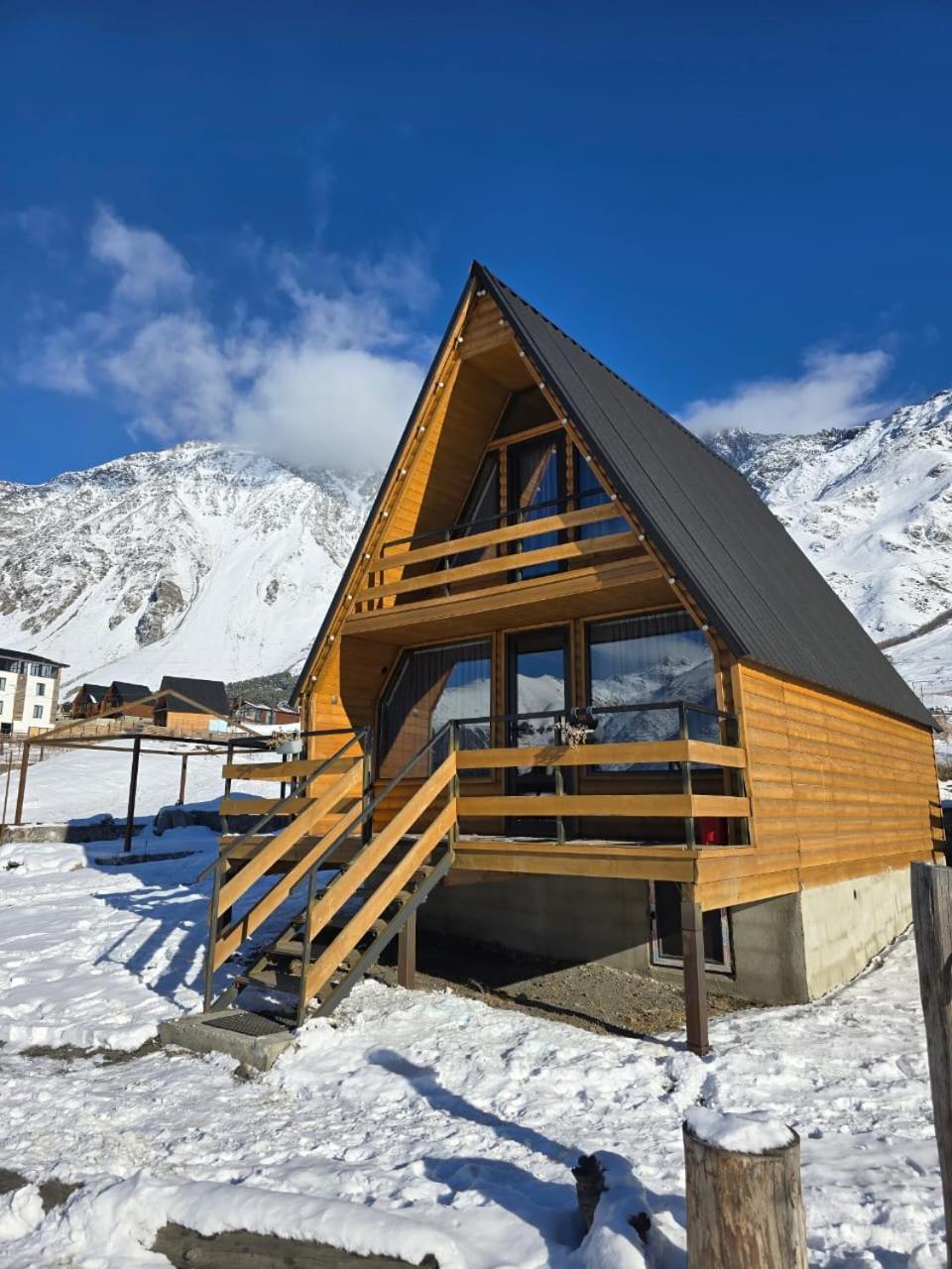 Kazbegi Folk Apartment Exterior foto